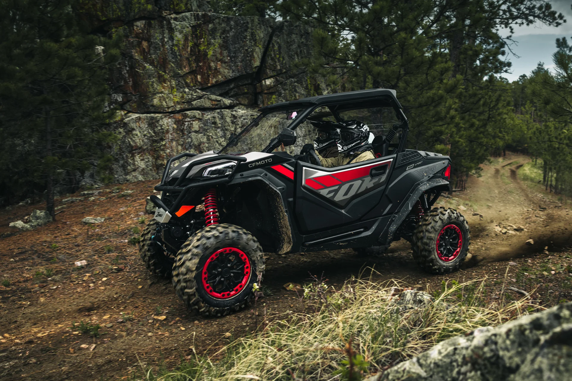 CFMOTO ZFORCE Series | Side by Side Dealers