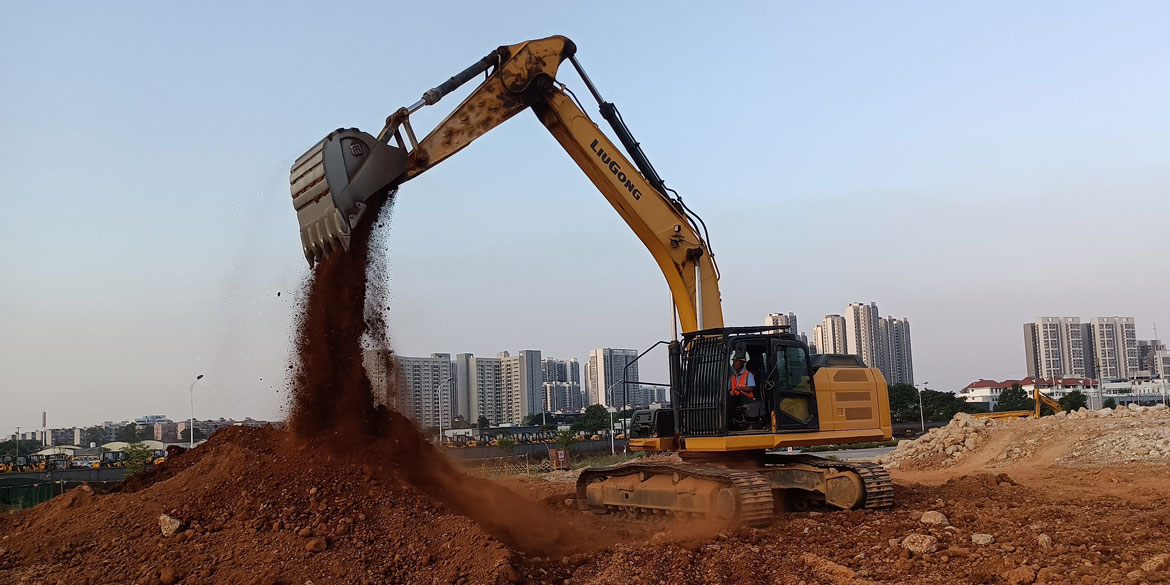 Excavator LiuGong 933F 7