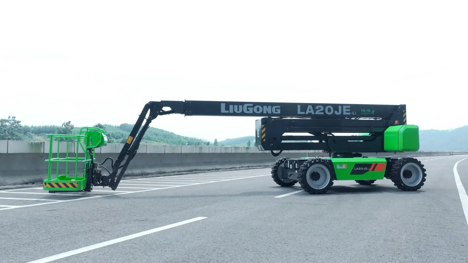Коленчатый подъёмник LiuGong A66JE (электрический)