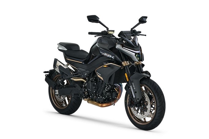 2024 CFMOTO 800NK | Sport Touring Bikes
