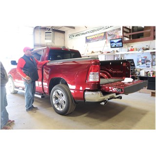 County Toppers & Truck Accessories : Tonneau Covers : Media Gallery